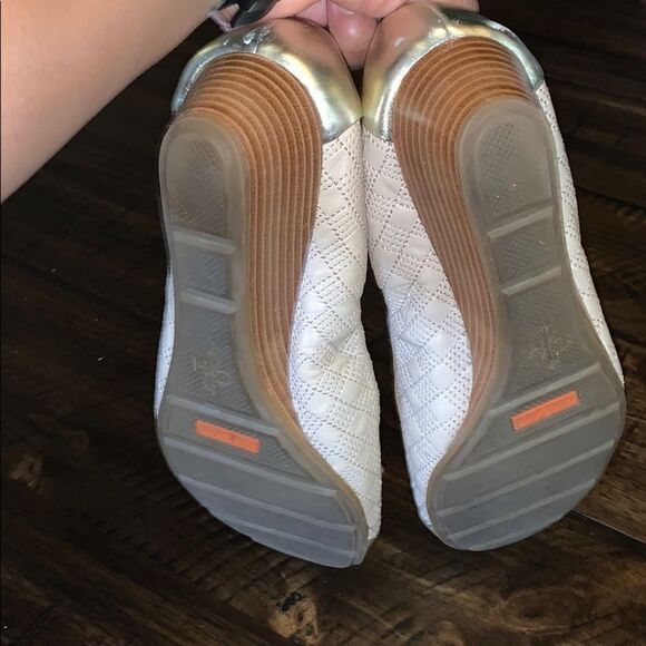 Cole Hann gold flats  - Picture 6 of 6